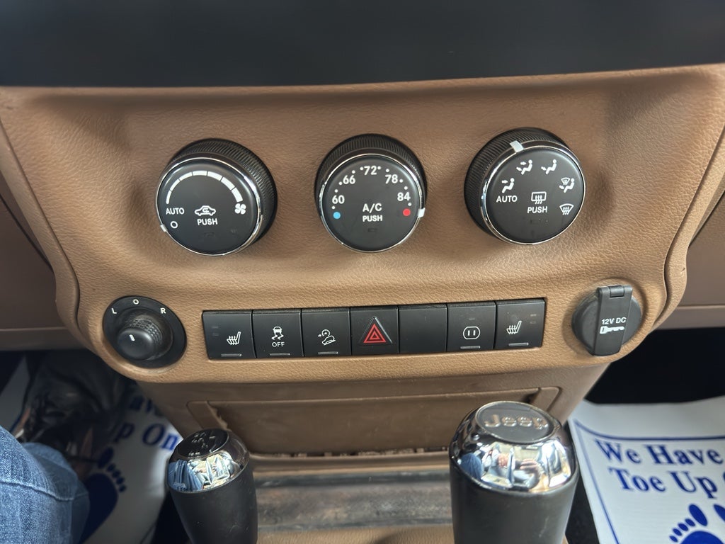 2012 Jeep Wrangler Unlimited Sahara