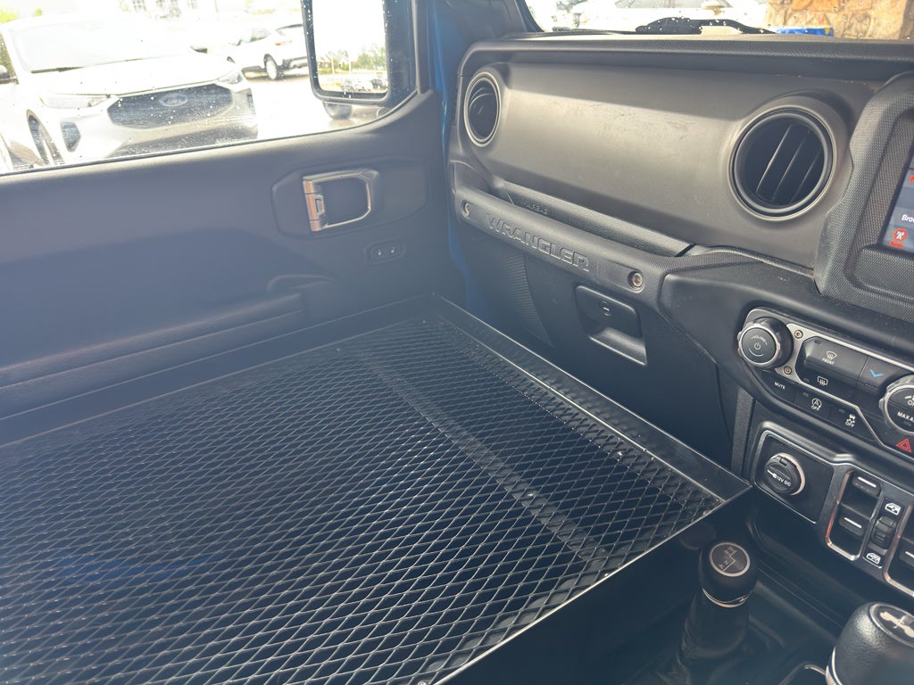 2022 Jeep Wrangler Unlimited Unlimited Sport