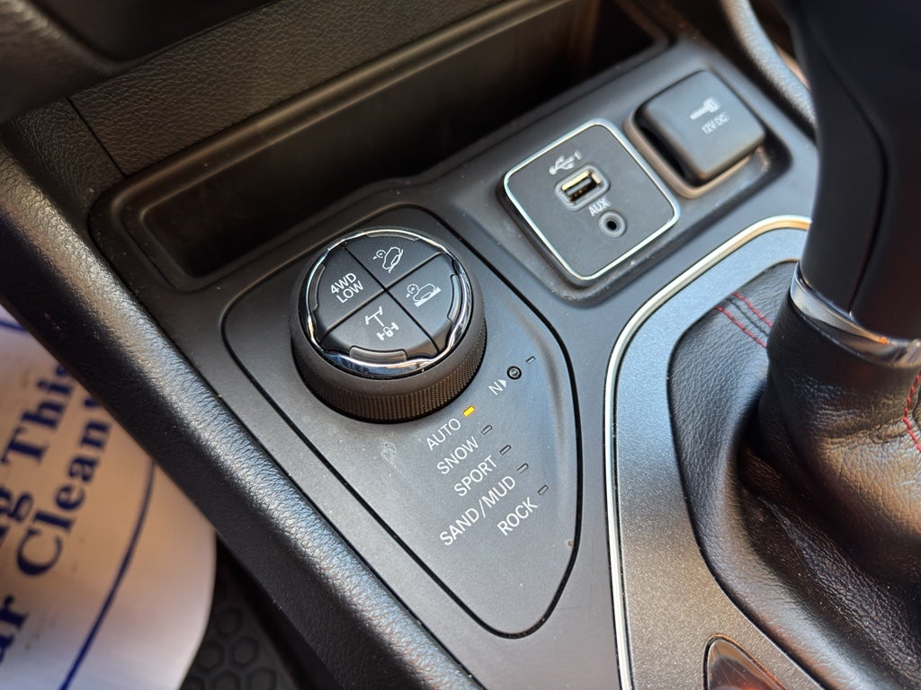 2022 Jeep Cherokee Trailhawk