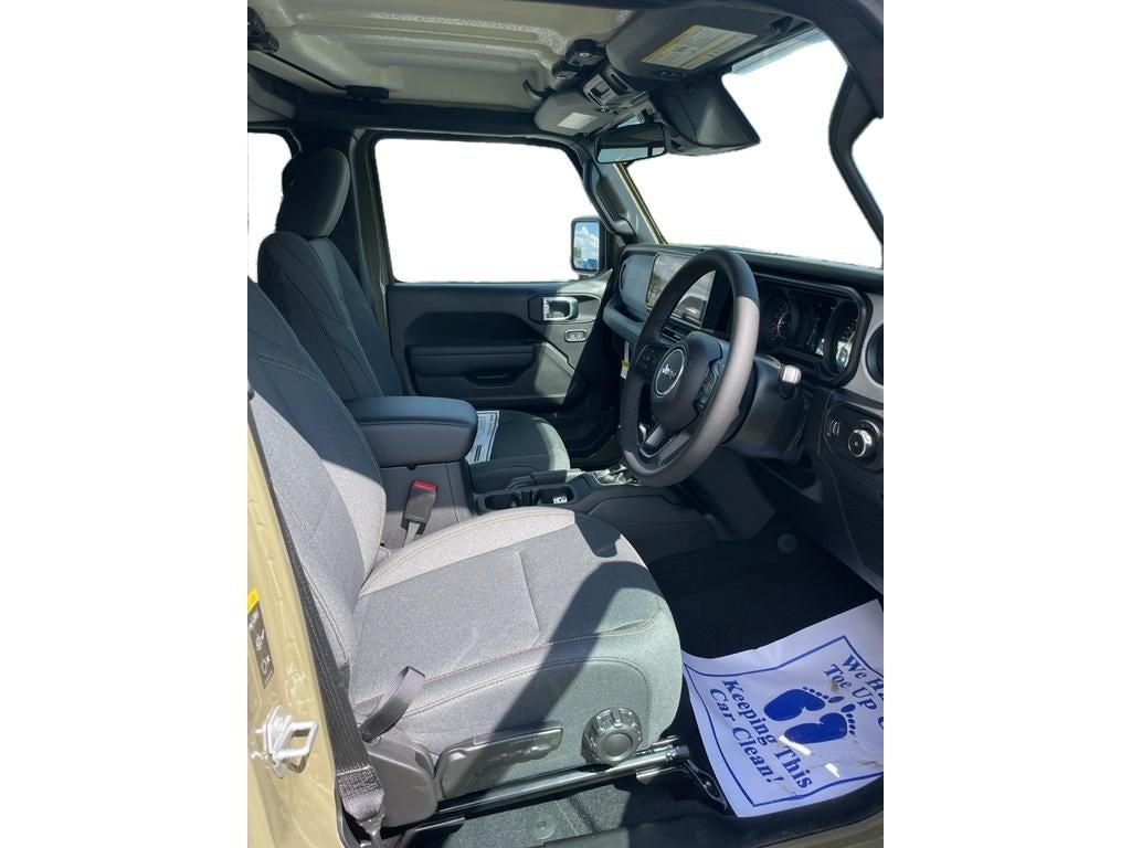 2026 Jeep Wrangler RIGHT HAND DRIVE