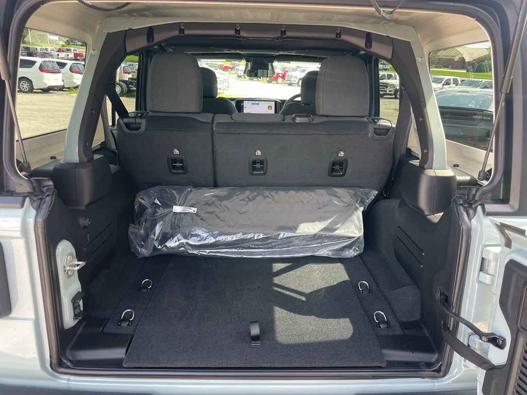 2026 Jeep Wrangler RIGHT HAND DRIVE