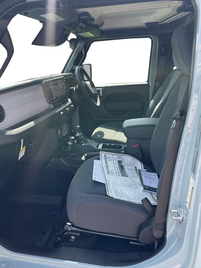2026 Jeep Wrangler RIGHT HAND DRIVE