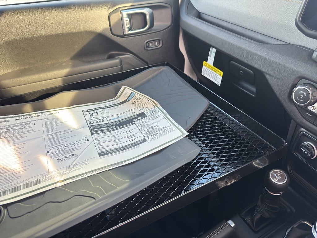 2026 Jeep Wrangler RIGHT HAND DRIVE