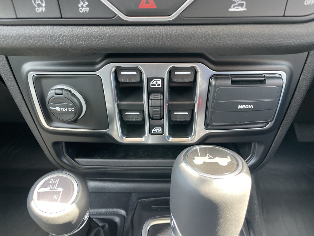 2026 Jeep Wrangler RIGHT HAND DRIVE