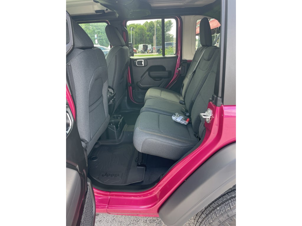 2026 Jeep Wrangler RIGHT HAND DRIVE