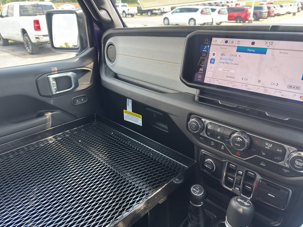 2026 Jeep Wrangler RIGHT HAND DRIVE
