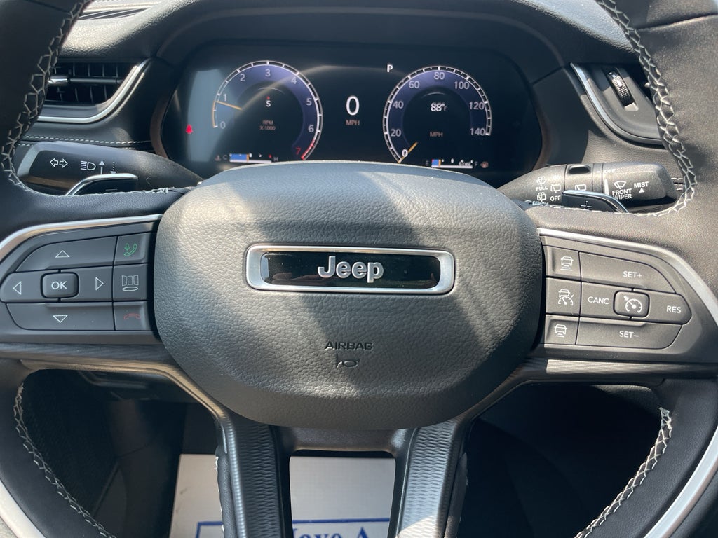 2026 Jeep Grand Cherokee Laredo X