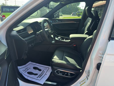 2025 Jeep Grand Cherokee Overland