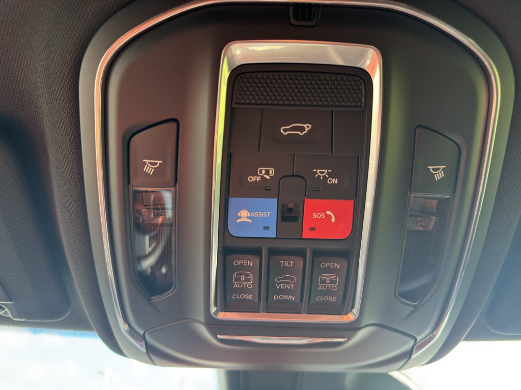 2025 Jeep Grand Cherokee Overland