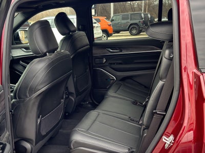 2022 Jeep Grand Cherokee L Overland