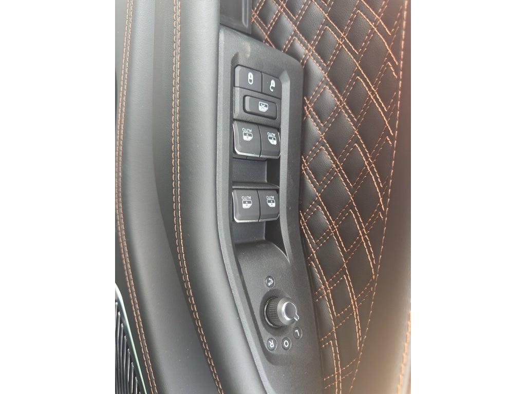 2025 Jeep Grand Cherokee Summit Reserve