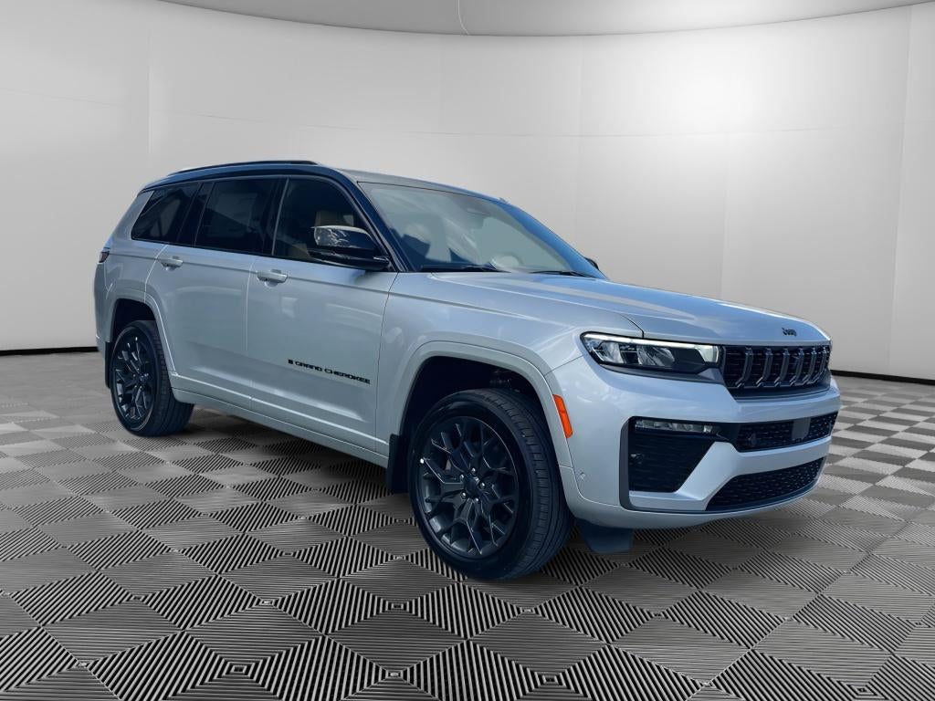 2026 Jeep Grand Cherokee Summit