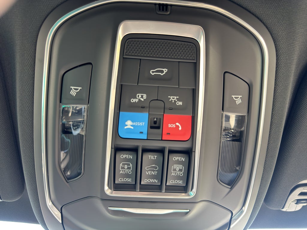 2026 Jeep Grand Wagoneer Base