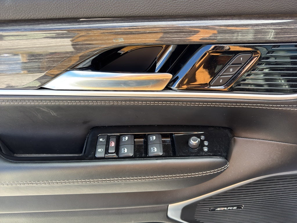 2022 Jeep Wagoneer Series II