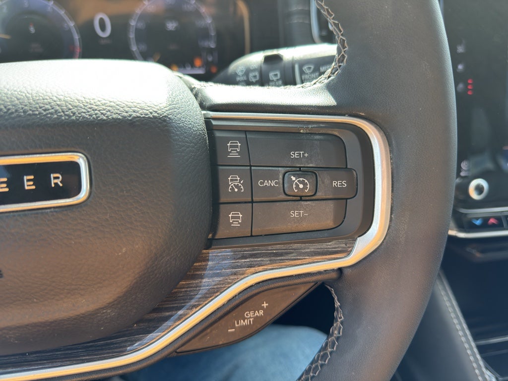 2022 Jeep Wagoneer Series II