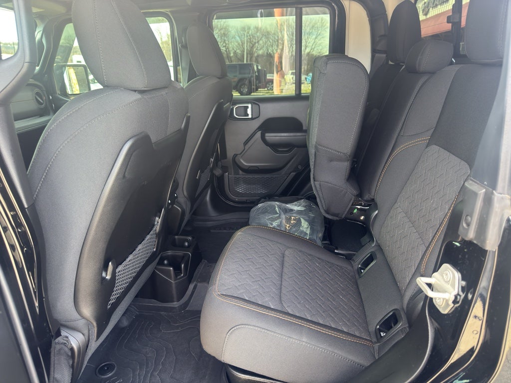 2024 Jeep Gladiator Mojave