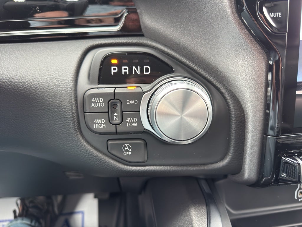 2026 RAM Ram 1500 Laramie