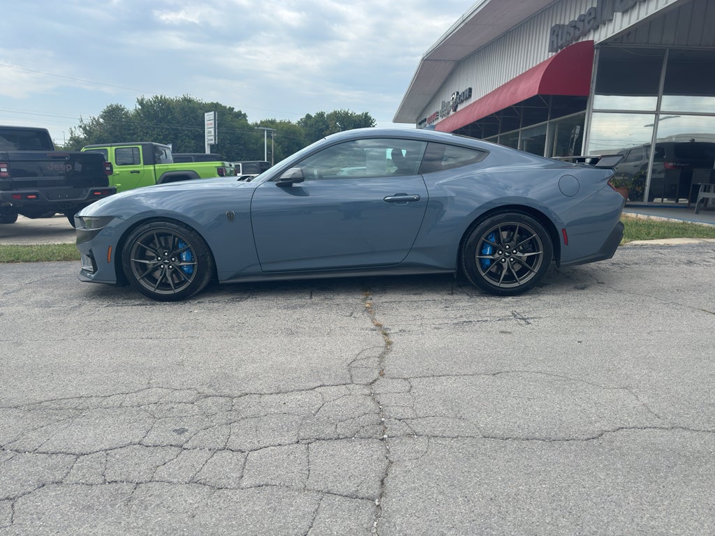 2024 Ford Mustang Dark Horse
