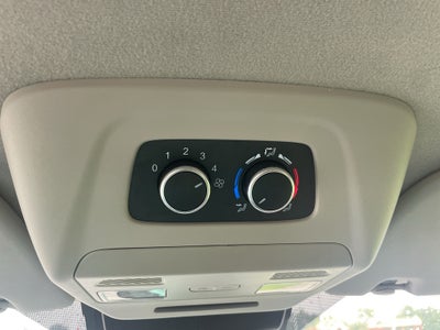 2024 Ford Transit Wagon XLT