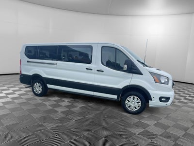 2024 Ford Transit Wagon XLT