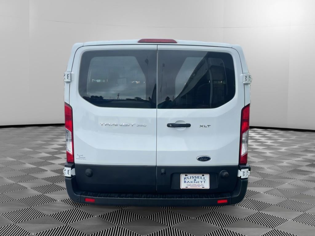 2024 Ford Transit Wagon XLT