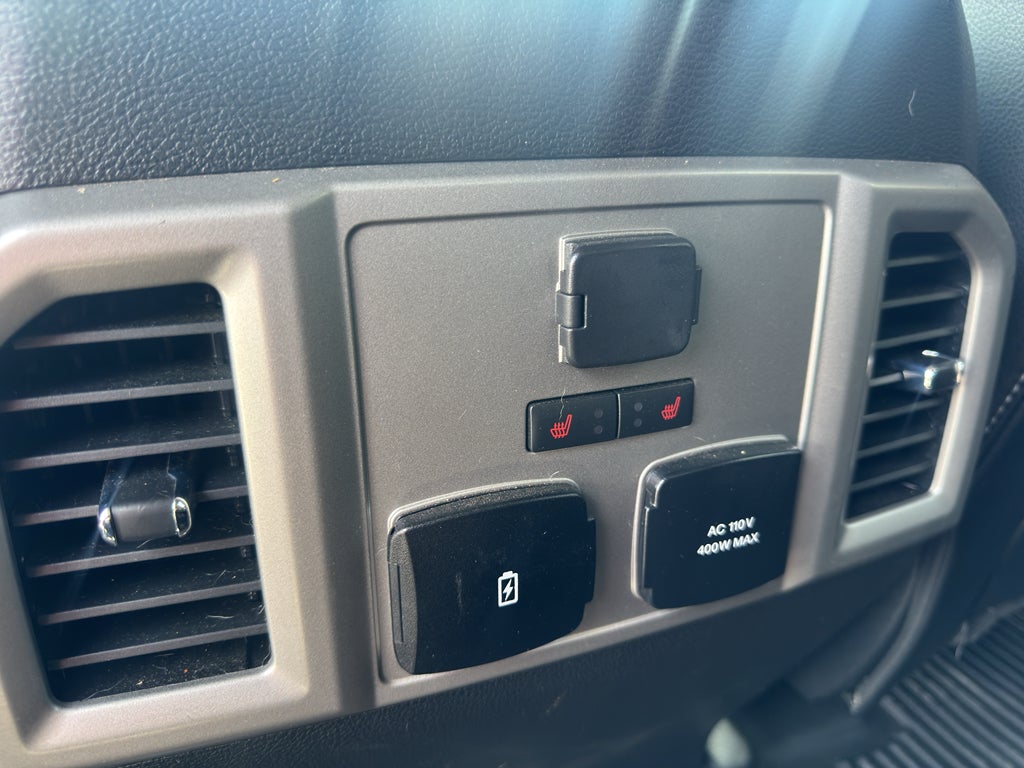 2021 Ford F-450 Chassis LARIAT