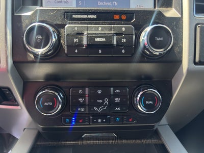 2021 Ford F-450 Chassis LARIAT