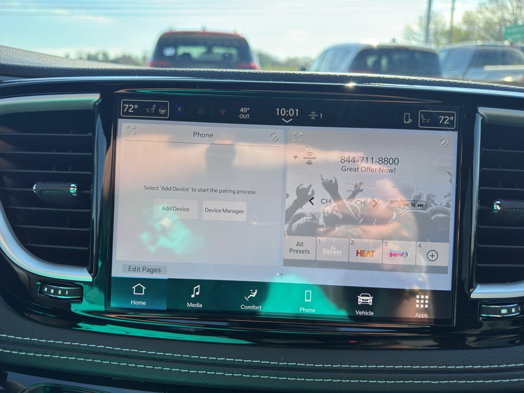 2026 Chrysler Pacifica Select