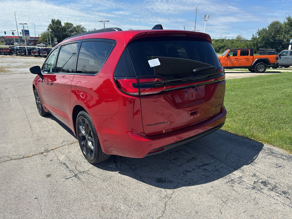 2026 Chrysler Pacifica Limited