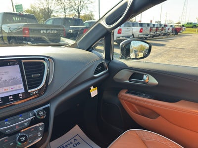 2026 Chrysler Pacifica Pinnacle