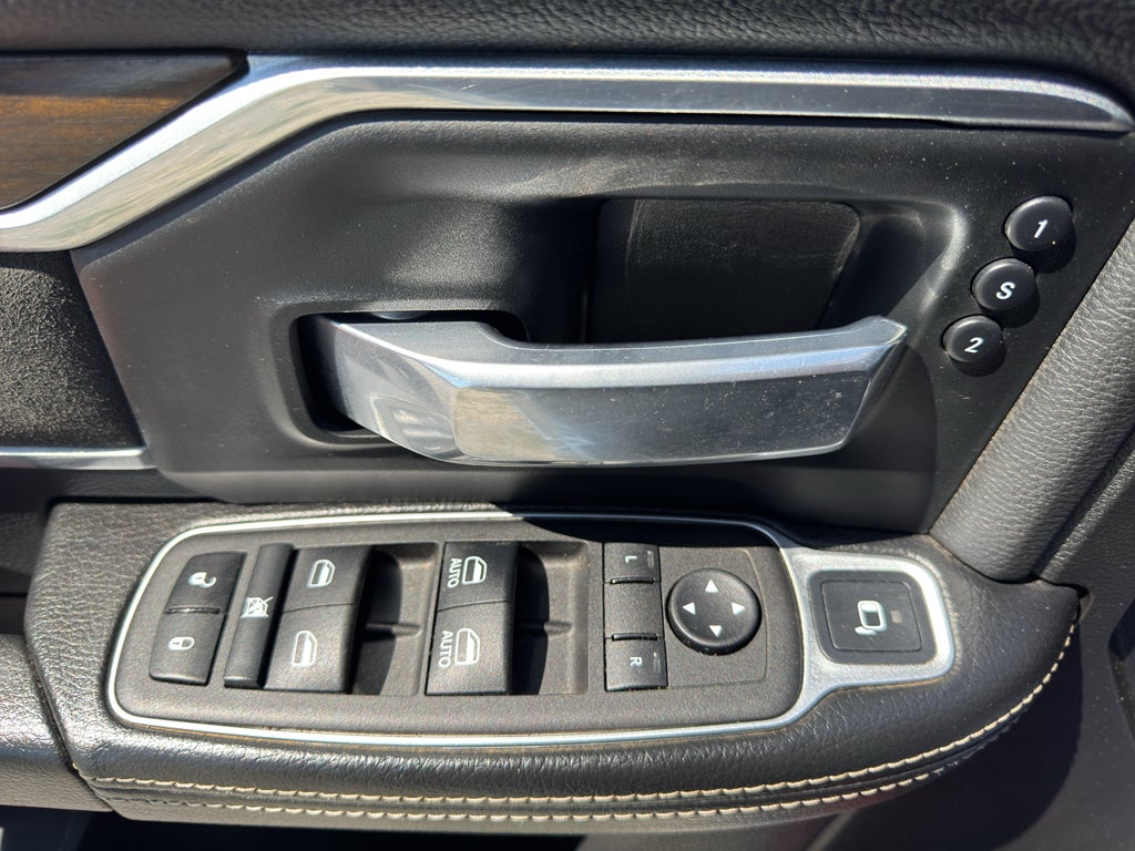 2023 RAM 4500 Chassis Laramie