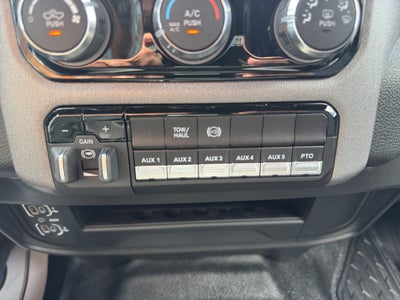 2026 RAM Ram 3500 Chassis Cab Tradesman