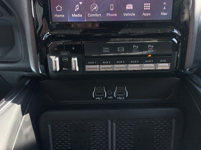 2026 RAM Ram 3500 Chassis Cab Big Horn