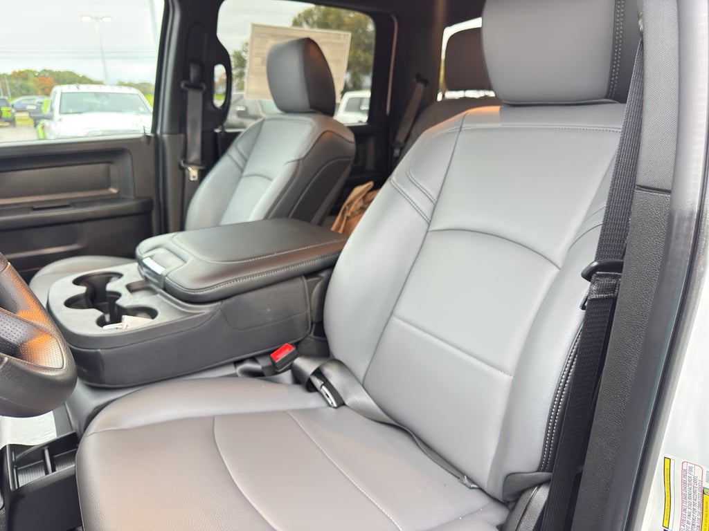 2025 RAM Ram 3500 Chassis Cab Tradesman