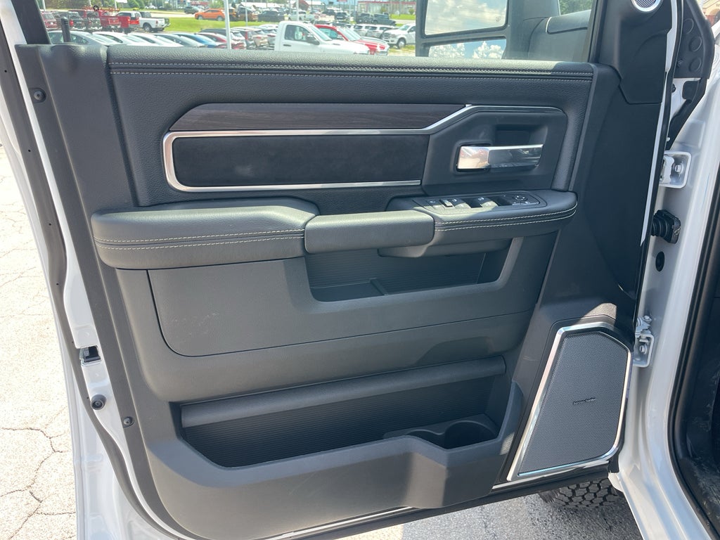 2026 RAM 3500 Chassis Laramie