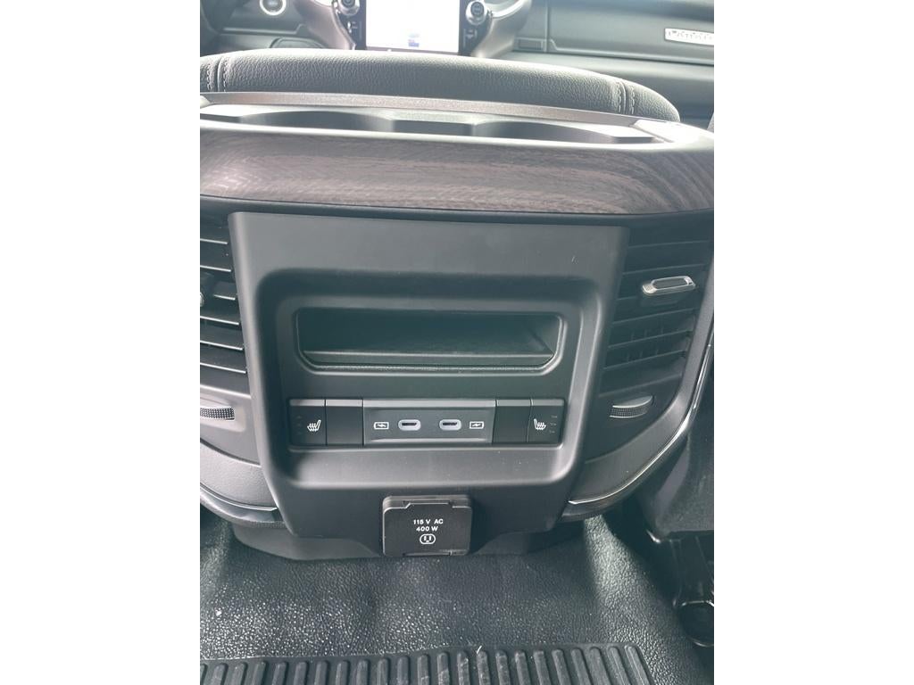 2026 RAM Ram 3500 Chassis Cab Laramie