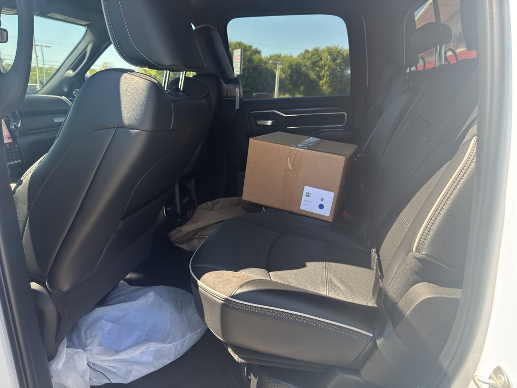 2026 RAM Ram 3500 Chassis Cab Laramie